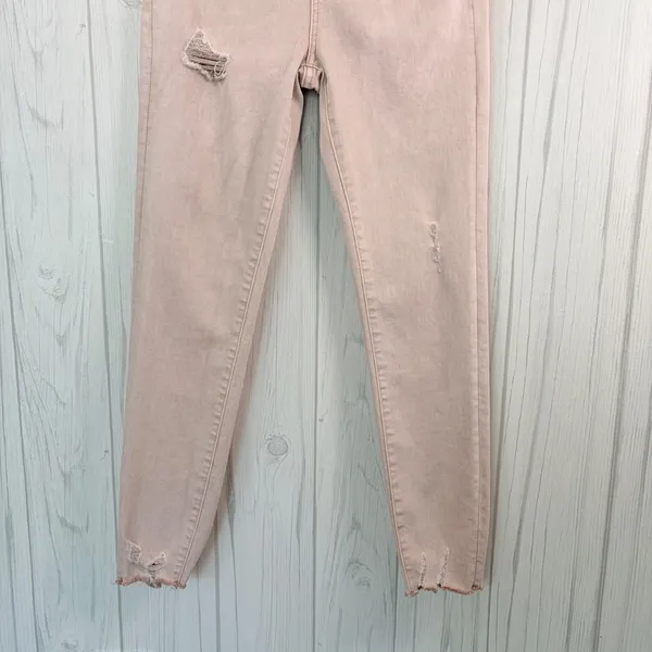VERVET‎ Skinny High-Rise Distressed Crop Jean in Blush/Taupe, Size 27 - Image 4
