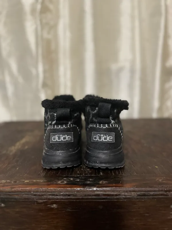 Boots - Image 3
