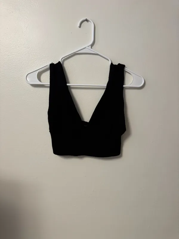 House of Harlow V-neck Tank - Image 3