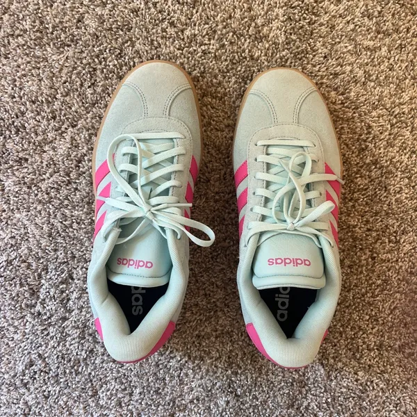 Adidas Women’s Platform Sneakers - Image 4
