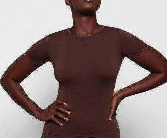 SKIMS Soft Smoothing T-Shirt XS - Image 2
