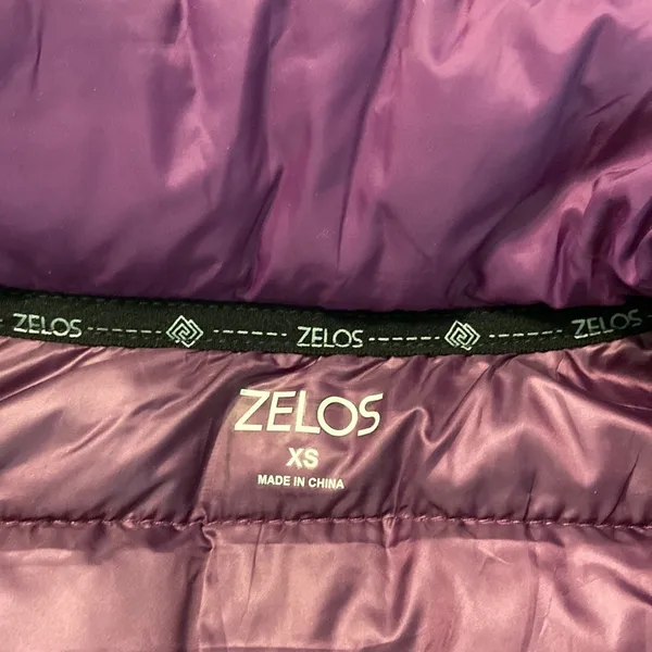 Zelos XS puffy vest brand new with tags long 29” bust 30” with two front pockets - Image 2