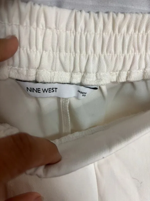 Nine West white jogger pants - Image 3
