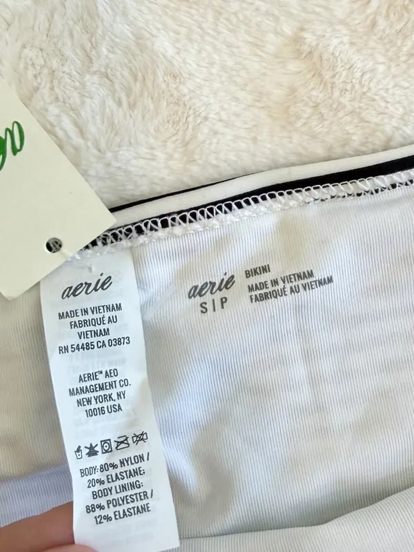 NWT Aerie Black and White Striped Bikini Bottom - Size: Small - Image 4