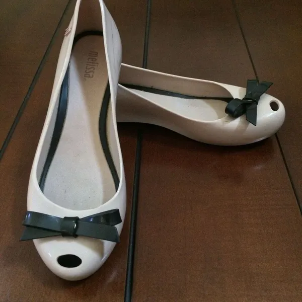 Melissa Space Love ballet flats black bow size 6 - Image 2