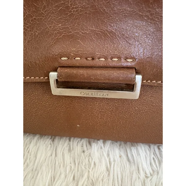 Cole‎ Haan Leather Satchel Purse Handbag Top Handle Flap Closure Brown - Image 2