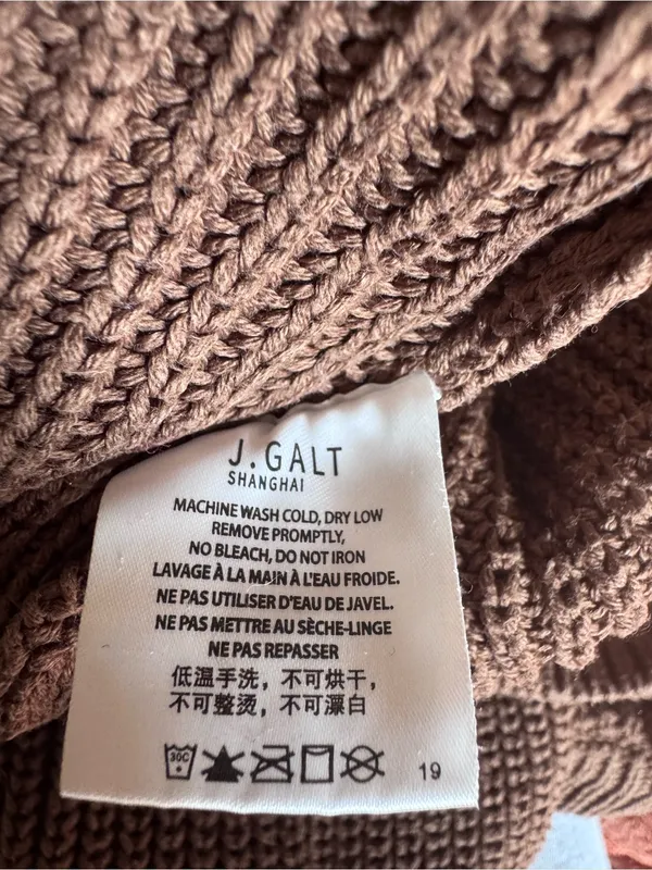 Brandy Melville/John Galt Brown Cropped Ribbed Crewneck Sweater - Image 5