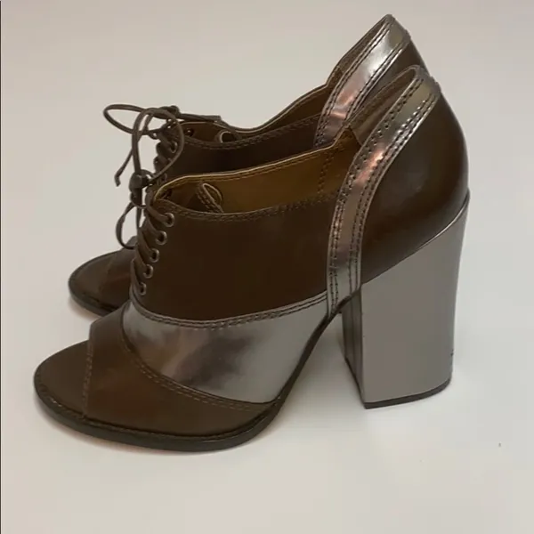 Daniblack open toed shoe booties size 8.5 A14‎ Brown - Image 3