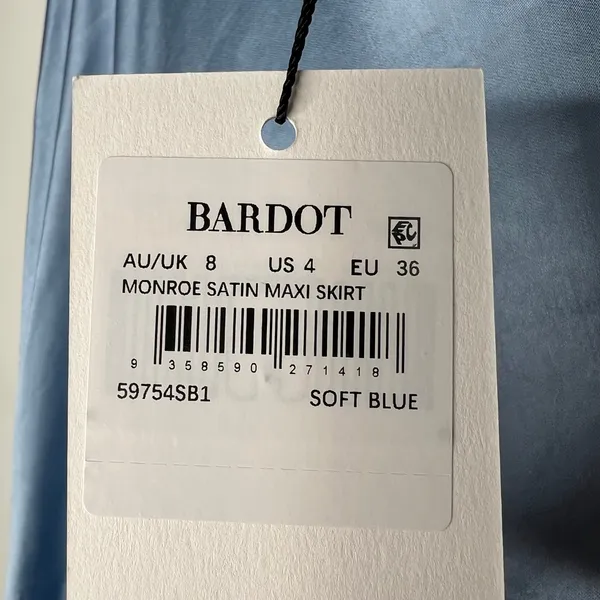 Bardot Satin Finish A-Line Max Skirt Size 4 - Image 4