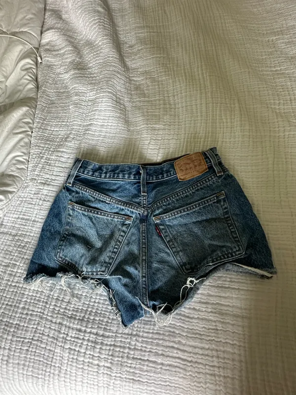Levi’s Jean Shorts - Image 3