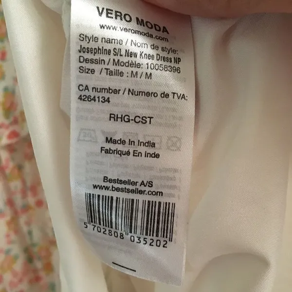 Vero Moda Josephine fit & flare Liberty floral dress M‎ - Image 9