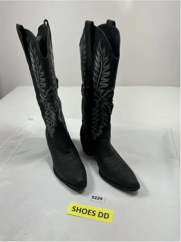Womans Excellent Pullon Knee High Cowgirl Boots Size 12 Gray Embroidered - Image 2