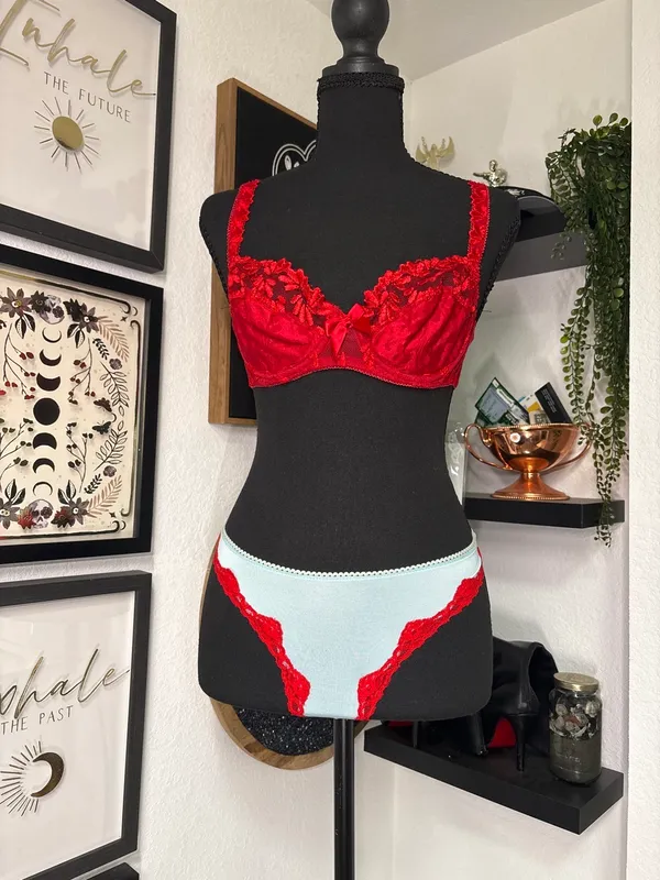 3Pc Vintage Lejaby Lingerie Set 34B Bra, Small Cami, Small Thong Balconette Blue - Image 3