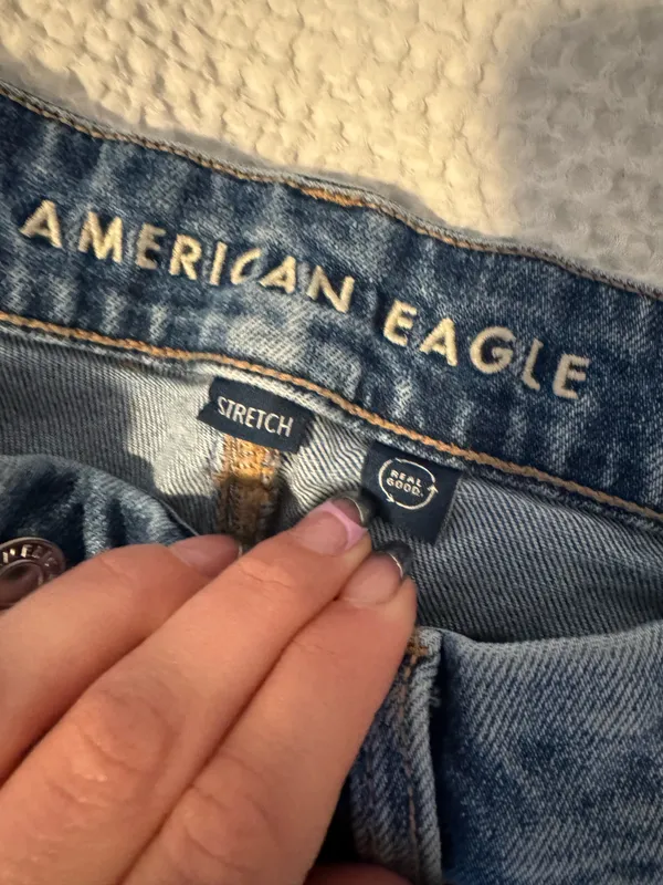 American Eagle Jeans - Image 5