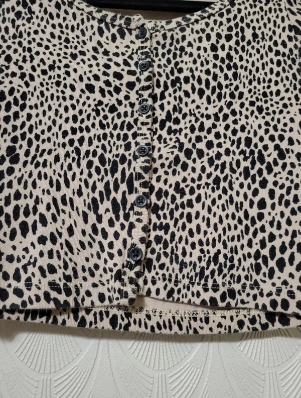 Brandy Melville Top Crop - Image 3