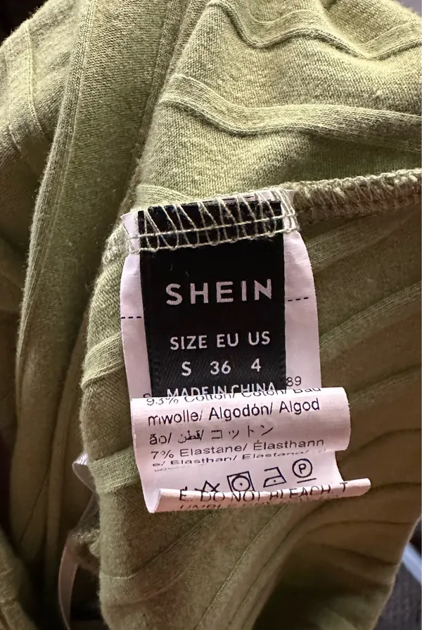 Shein Crop Top - Image 2