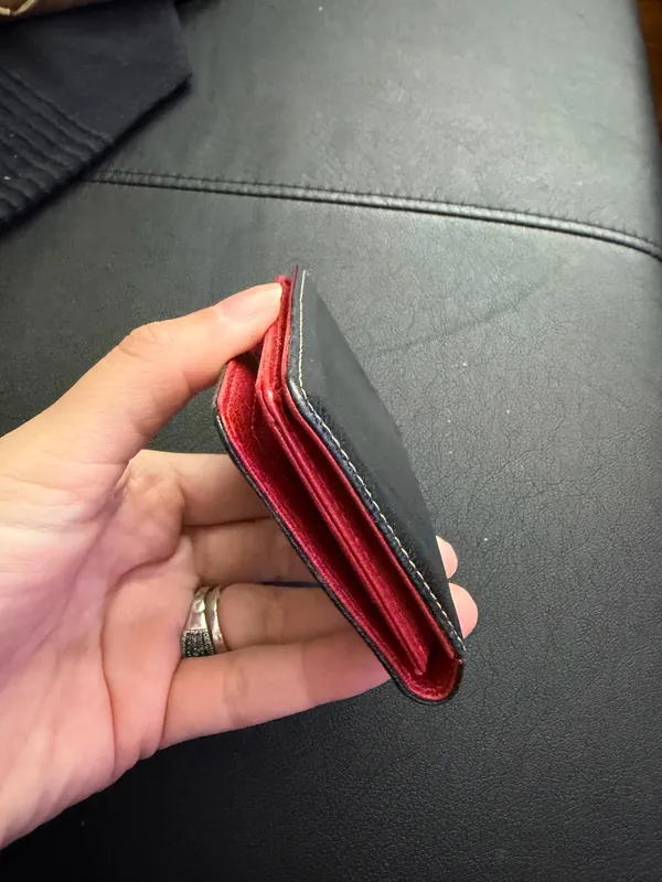 TUSK vintage leather wallet snap clear ID photo window red/black card holder os - Image 5