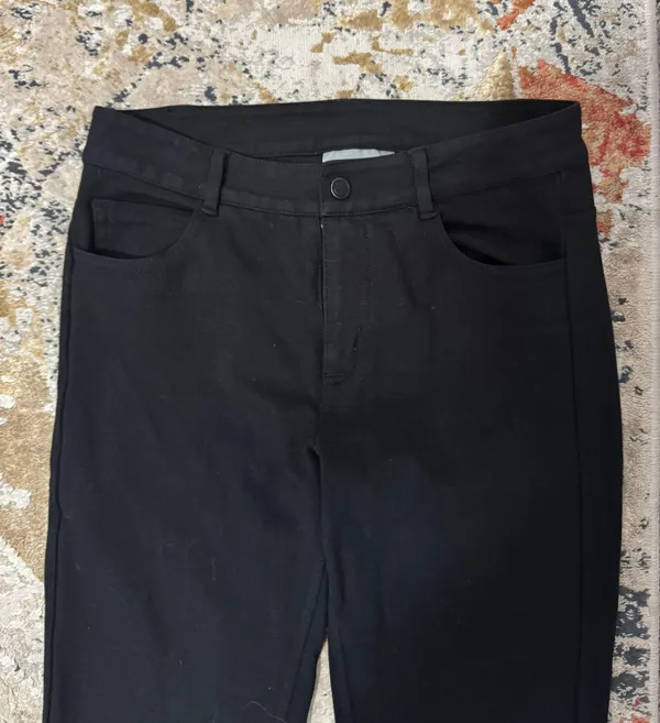 Athleta Black pants jeggings - Image 2