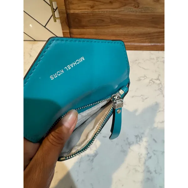 Michael Kors leather small envelope wallet snap closure turquoise 2017 preppy - Image 13