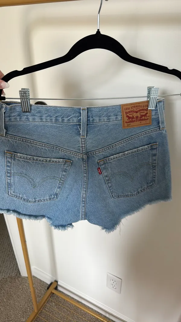 Levi’s 501 Denim Shorts - Image 2
