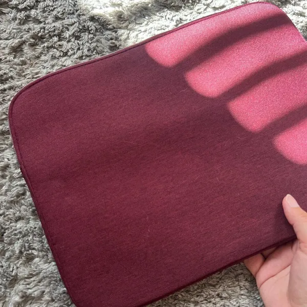 Speck laptop case‎ - Image 5