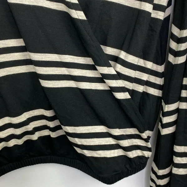 Chaser Womens M Black White Striped Wrap Top Deep‎ V Neck Bell Sleeve Y2K Boho - Image 5