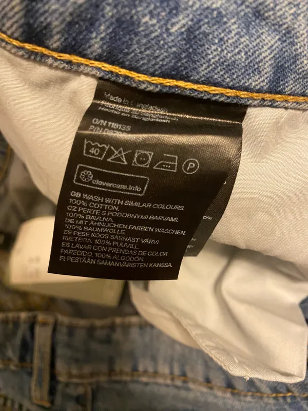 H&M Medium Wash Denim Jean Skirt NWT - Image 4
