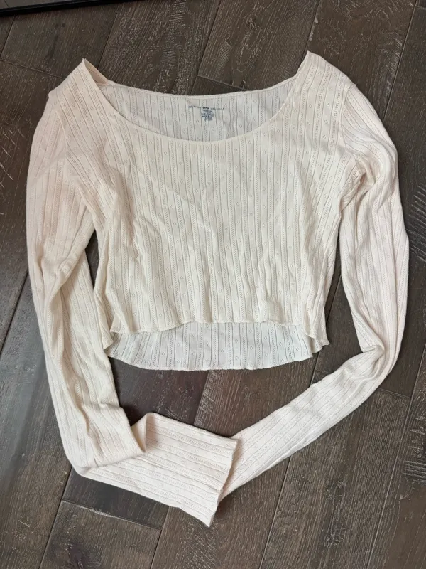 Brandy Melville McKenna Ribbed Eyelet Crop Top Cream One Size - Image 3