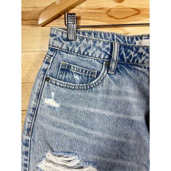 Hidden Women's High-Waisted Denim Destroyed Shorts Frayed Hem Size Large New wit - Image 4