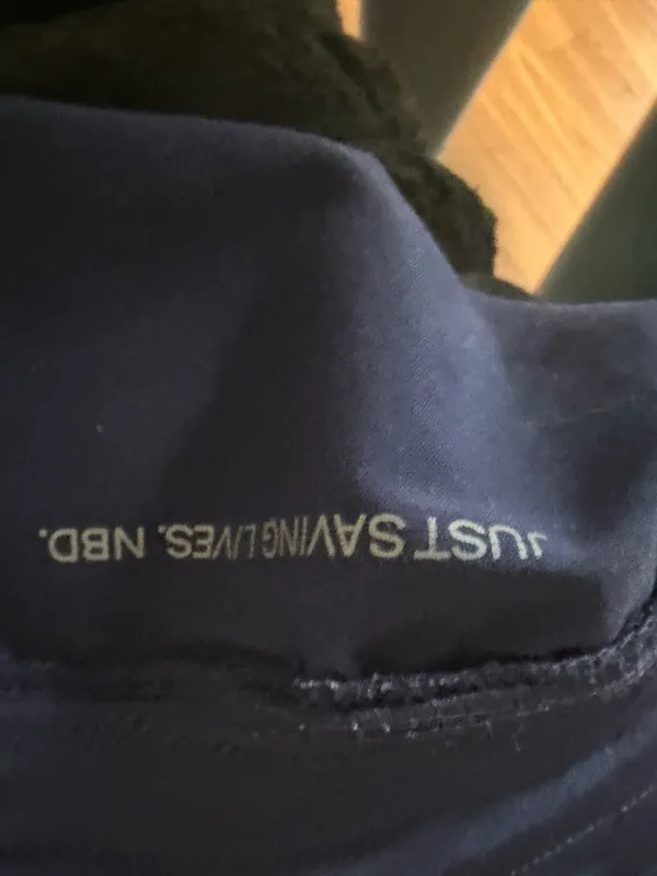 FIGS Zamora Navy cargo jogger scrub pants size XS/T. - Image 7
