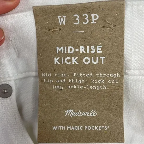 Madewell Mid Rise Kick Out With Magic Pocket White Plus Size - Image 10