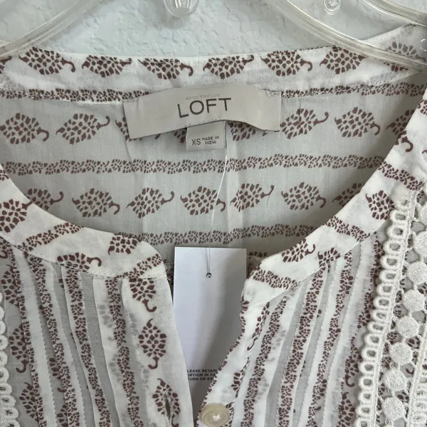 Ann Taylor LOFT Blouse Size XS NWT  - Image 5