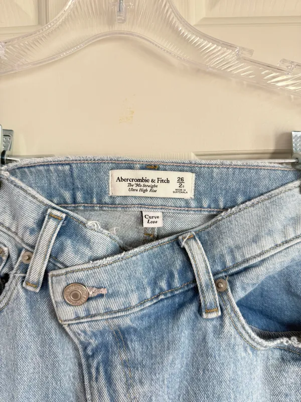 Abercrombie Jeans - Image 2