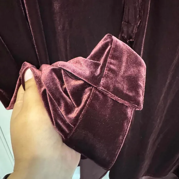 Cato Velvet V-Neck High Low Long Sleeve Burgundy Blouse Plus Size 26/28W - Image 4