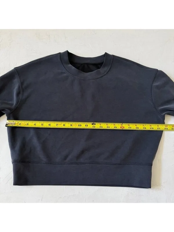 Lululemon Softstreme Perfectly Oversized Cropped Crew Dark Grey Size 2 - Image 10