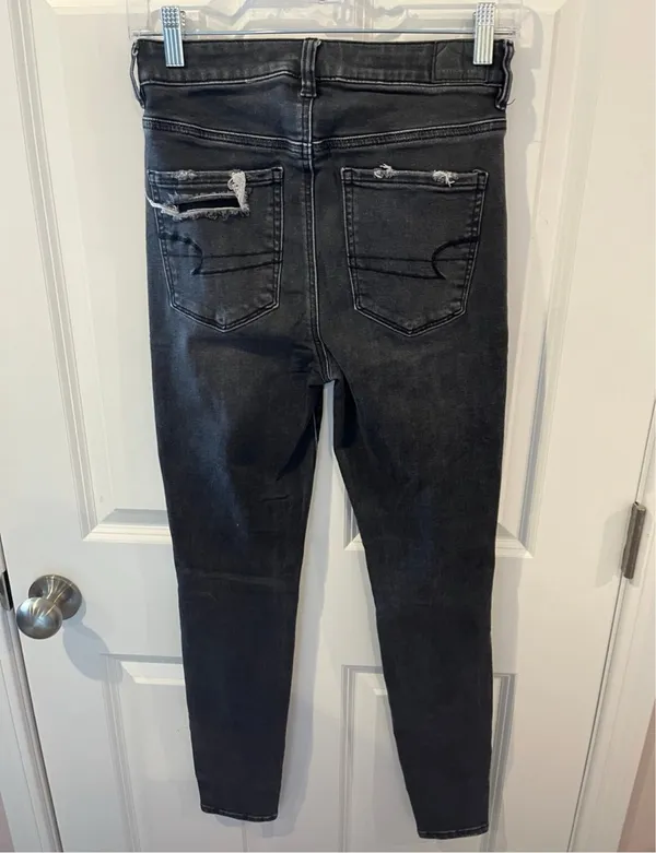 American Eagle NWOT Next Level Stretch Highest Rise Black Jegging Size 4 - Image 9