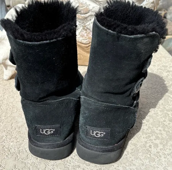 Ugg Marciela Boots Black Suede Shearling Mid Calf Size 9 - Image 3