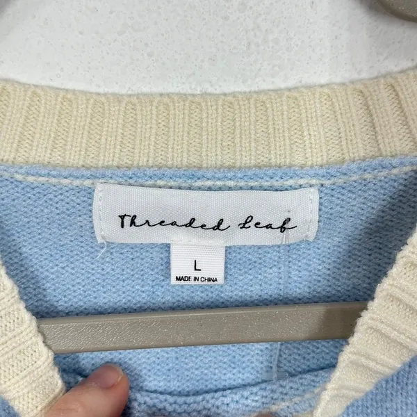 Threaded Leaf Women's Cropped Knit Sweater Blue Sailboat Puff Sleeve Sweater NWT - Image 7