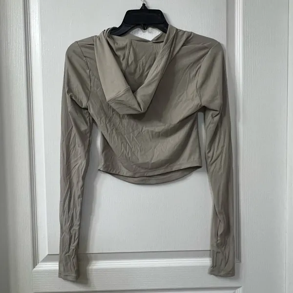 OFFLINE By Aerie Move-It Ribbed T-Shirt with Openwork and Hood - Image 3