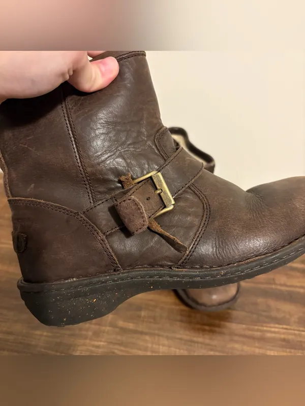Ugg Bryce Brown Leather Moto Boot size 8 - Image 4