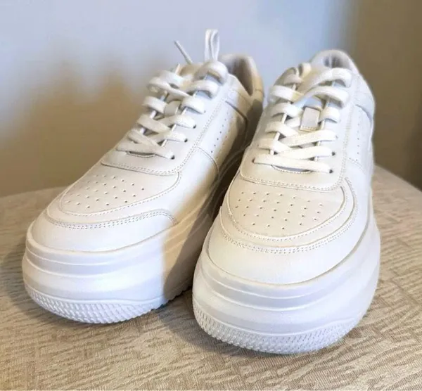 Steve Madden White Platform Sneakers - Image 2