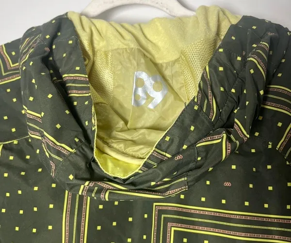 686 Geometric Print Women's Ski/Snowboarding Jacket Outdoor Snow Sport Sz XS - Image 10