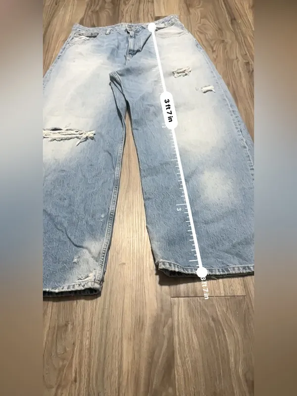 Zara Light Blue Distressed Wide-Leg Jeans - Image 7
