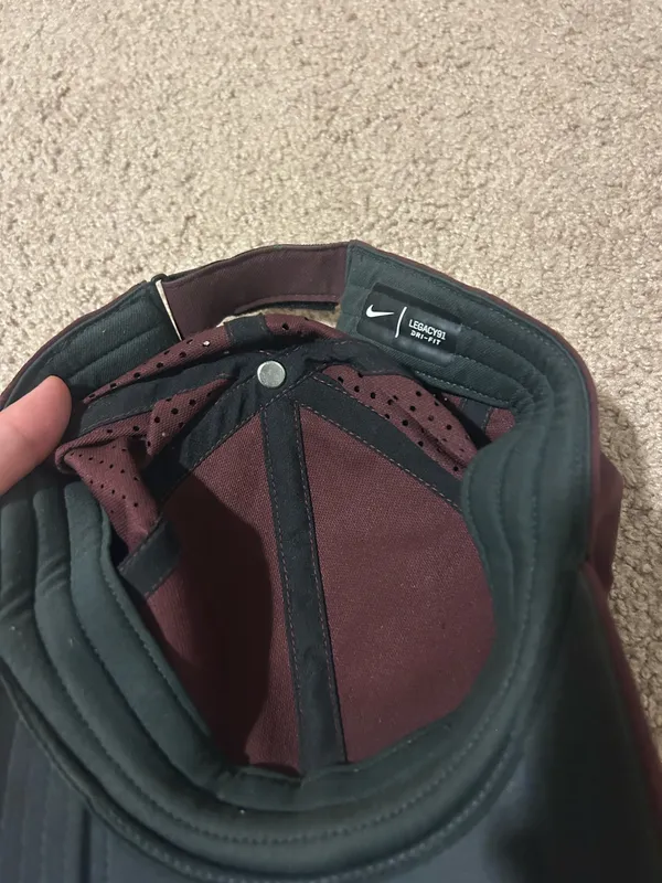 Nike Maroon Cap with Black Swoosh - Image 4