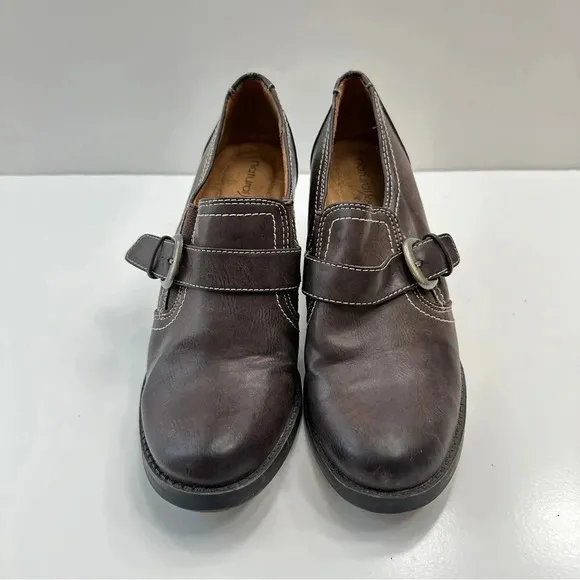 Natural Soul by Naturalizer CARLO Heeled‎ Loafer 8.5M Brown Slip On Academia - Image 2