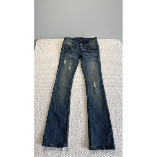 Almost Famous Womens Low Rise Bootcut Jeans Distressed Embroidered Wings Size 5 - Image 2