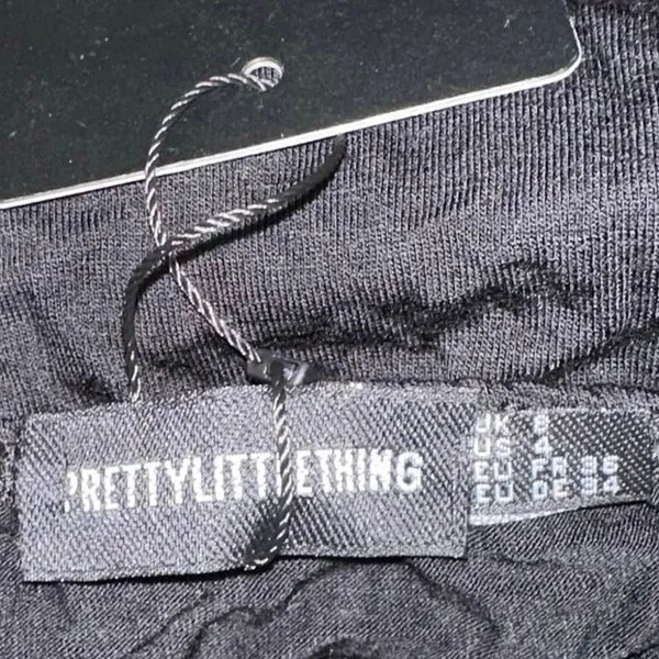 NWT PrettyLittleThing Black One-Shoulder Bodysuit Jersey‎ Knit Asymmetrical 4 - Image 4