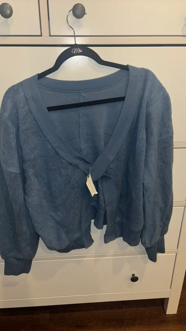 Anthropologie Fleece Sweater - Image 6