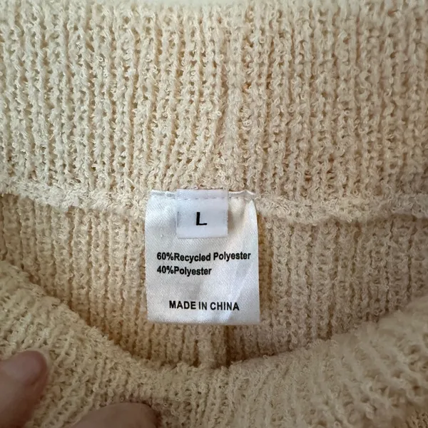 cream knit shorts Size L - Image 3