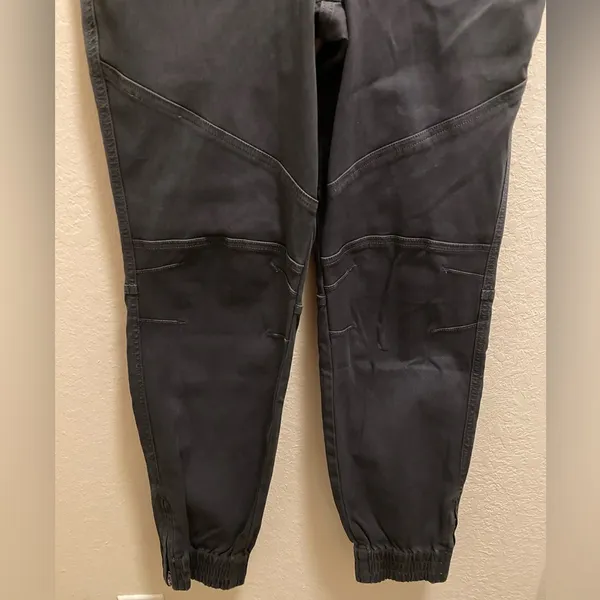 Spanx Stretch Twill Cargo Jogger Size L In Washed Black New With Tag - Image 7